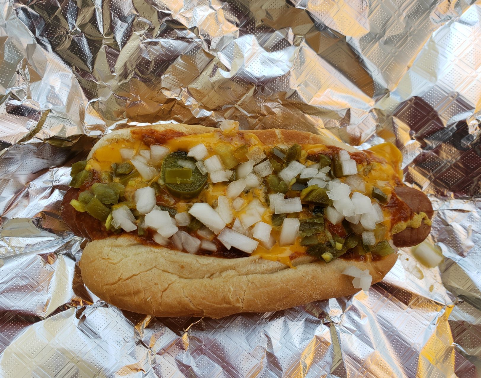 Dolo's chili dog